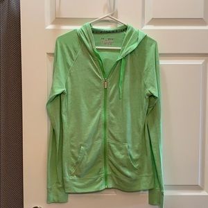 Under Armour Long Sleeve Zip Up Sz M
